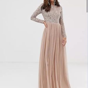 Short sleeve sequins gown!!